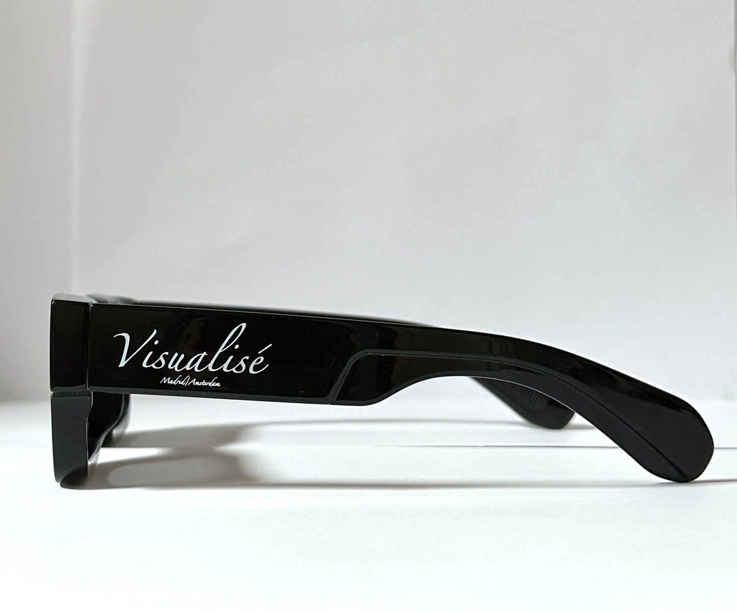 Visualisé Sunglasses Black